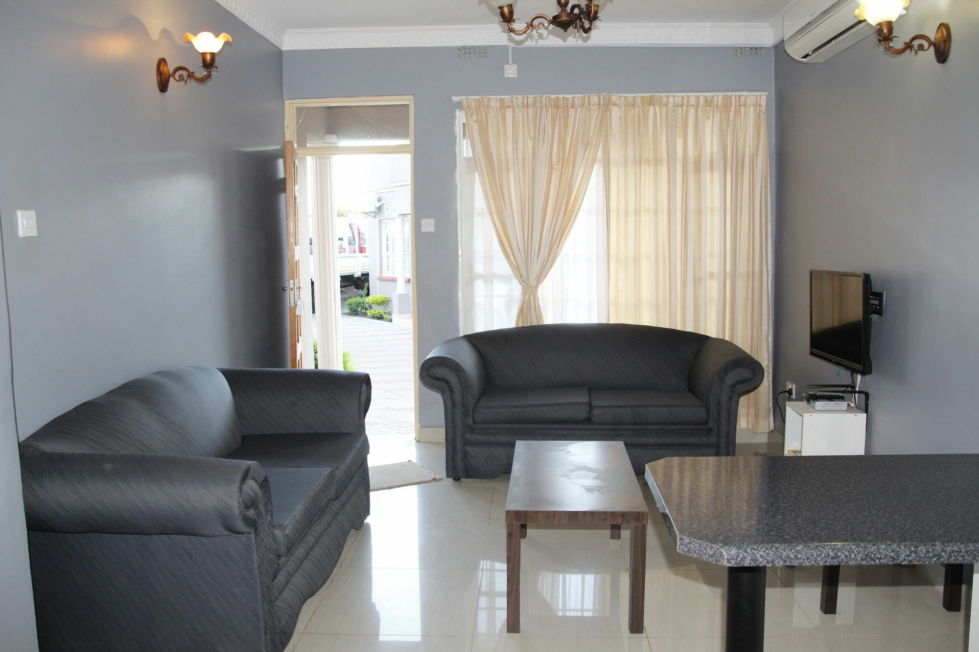 Asante Apartments Livingstone Bagian luar foto